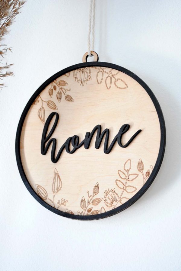 Ajtódísz "home" felirattal