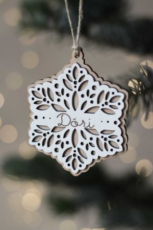 Hópehely karácsonyfadísz saját névvel