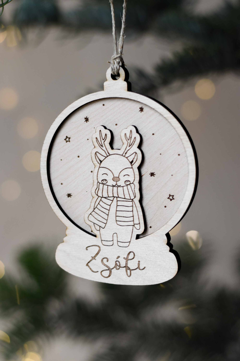 Rénszarvasos karácsonyfadísz saját névvel
